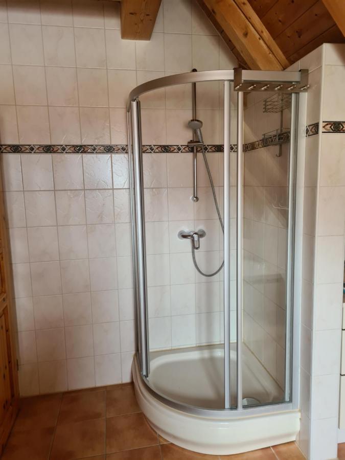 Ferienwohnung Helga Thalmassing  Exteriör bild